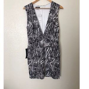 NWT Bebe scuba plunge neck dress